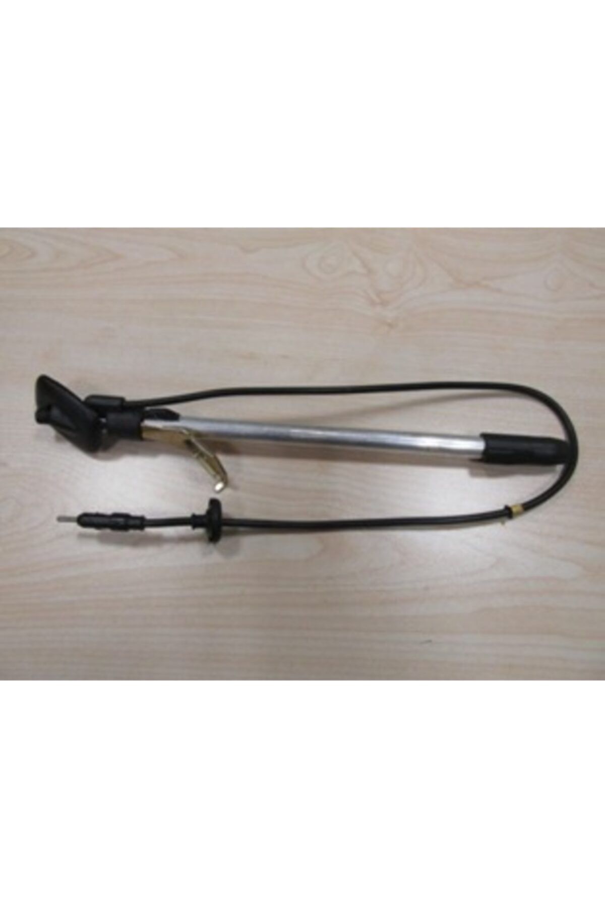 Nıssan Skystar- Pıck Up- D22- 97/02; Anten (SİLECEK PANELİNE TAKILAN) (TYG) 282063s400