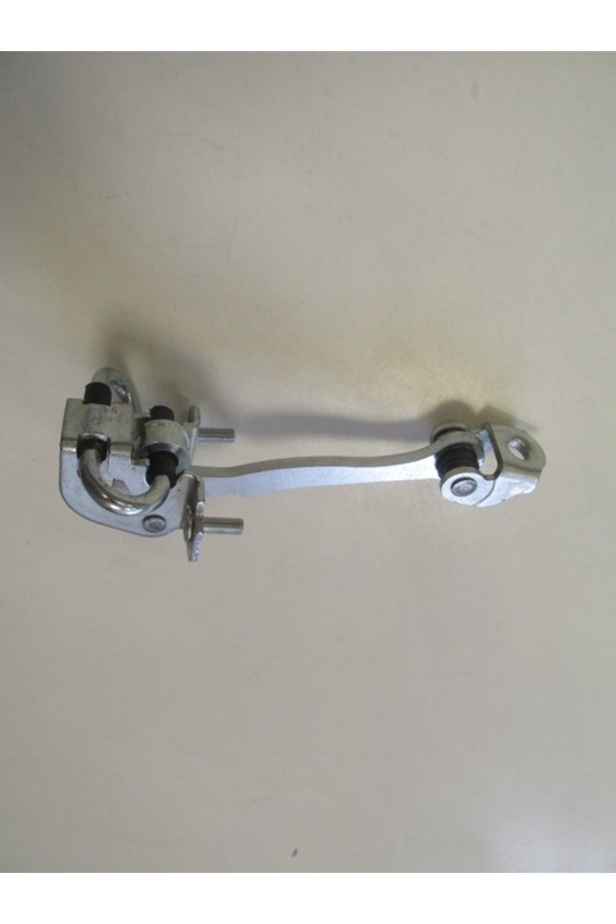 VECTRA- 06-09 ARKA KAPI DURDURUCUSU SAĞ-SOL AYNI (ADET) (KAPI GERGİSİ) OEM NO: 5160245 UYUMLU 7