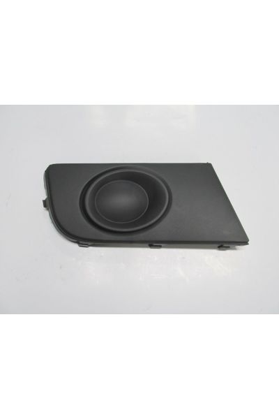 1170-2061b/ Amarok- 11/16; Sis Lamba Kapağı Sağ Sis Deliksiz (lm) Uyumlu
