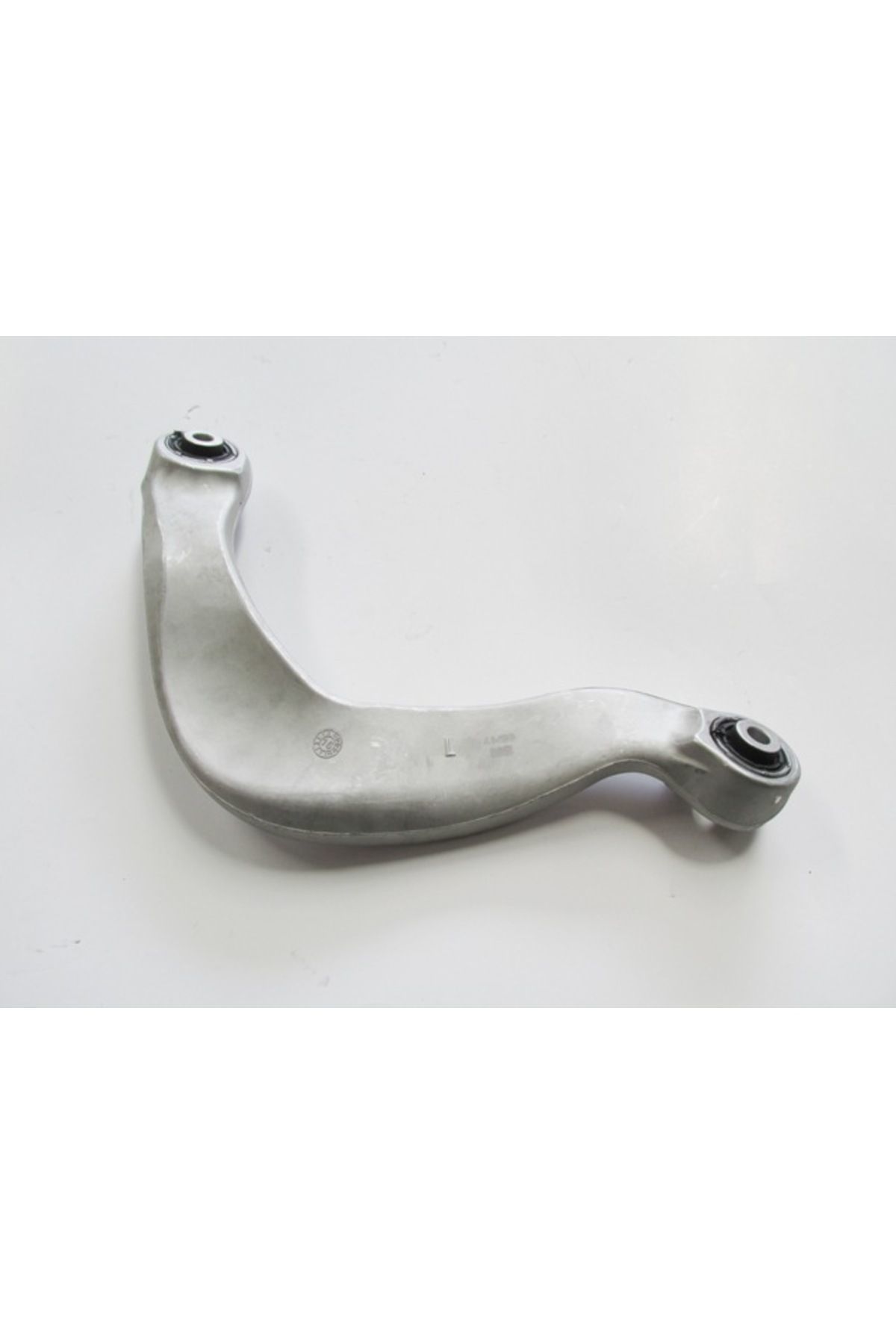 Audi A5 08/12 Arka Üst Tabla Sol Eğri Tip Burçlu (Salıncak) (Sh)