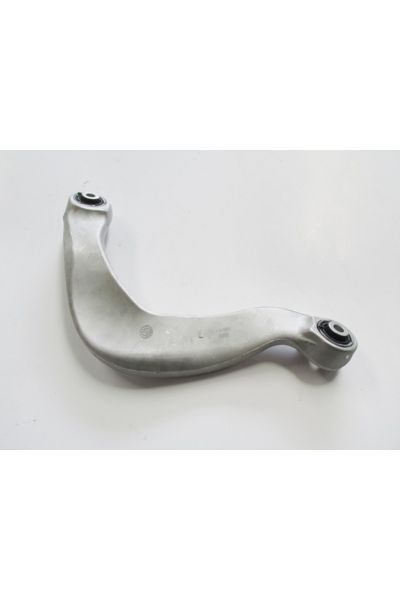 Audi A5 08/12 Arka Üst Tabla Sol Eğri Tip Burçlu (Salıncak) (Sh)