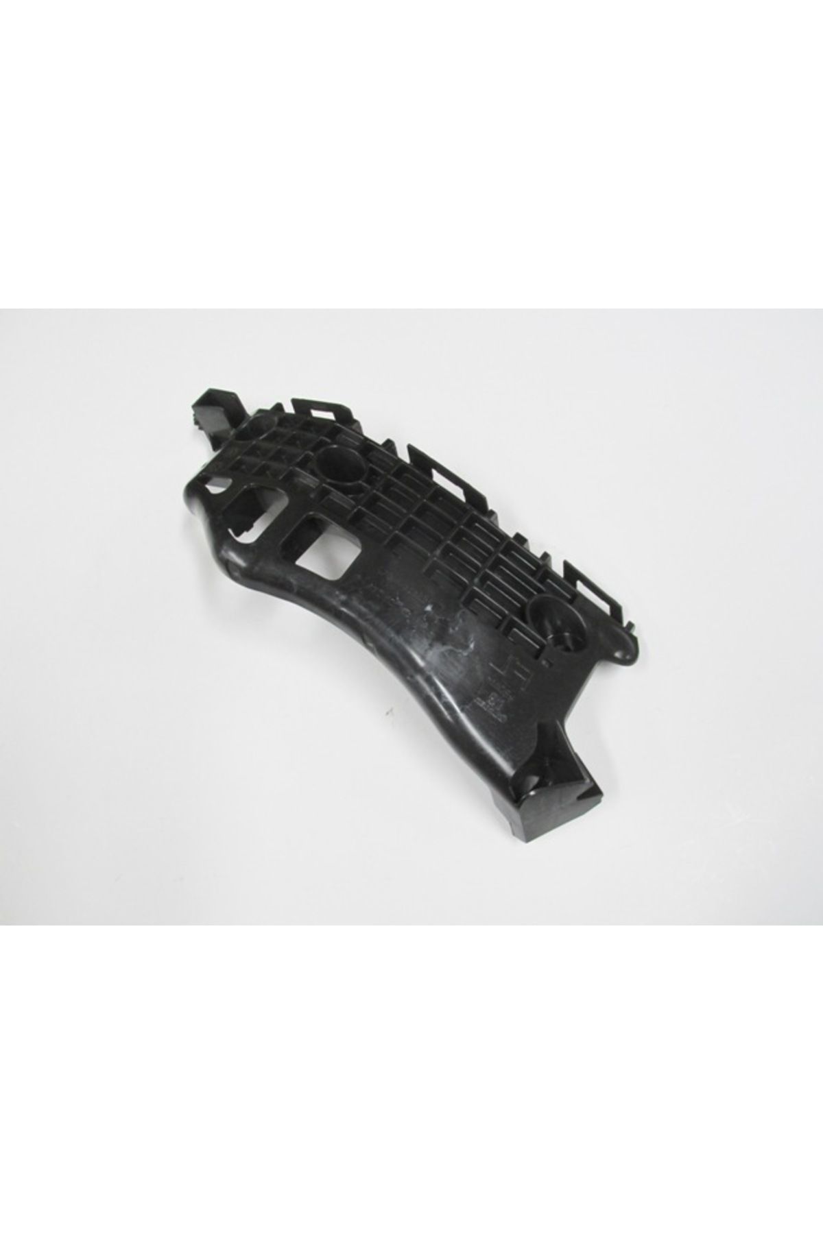 Toyota Chr 16/23 Ön Tampon Bağlantı Braketi Sağ (Üst Kulağa Takılan)(tw)