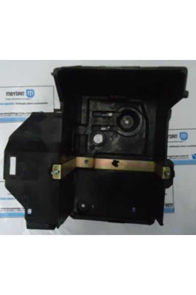 Ford Focus Sd/hb 05/07 Akü Yuva Plastiği Alt (Bfn)