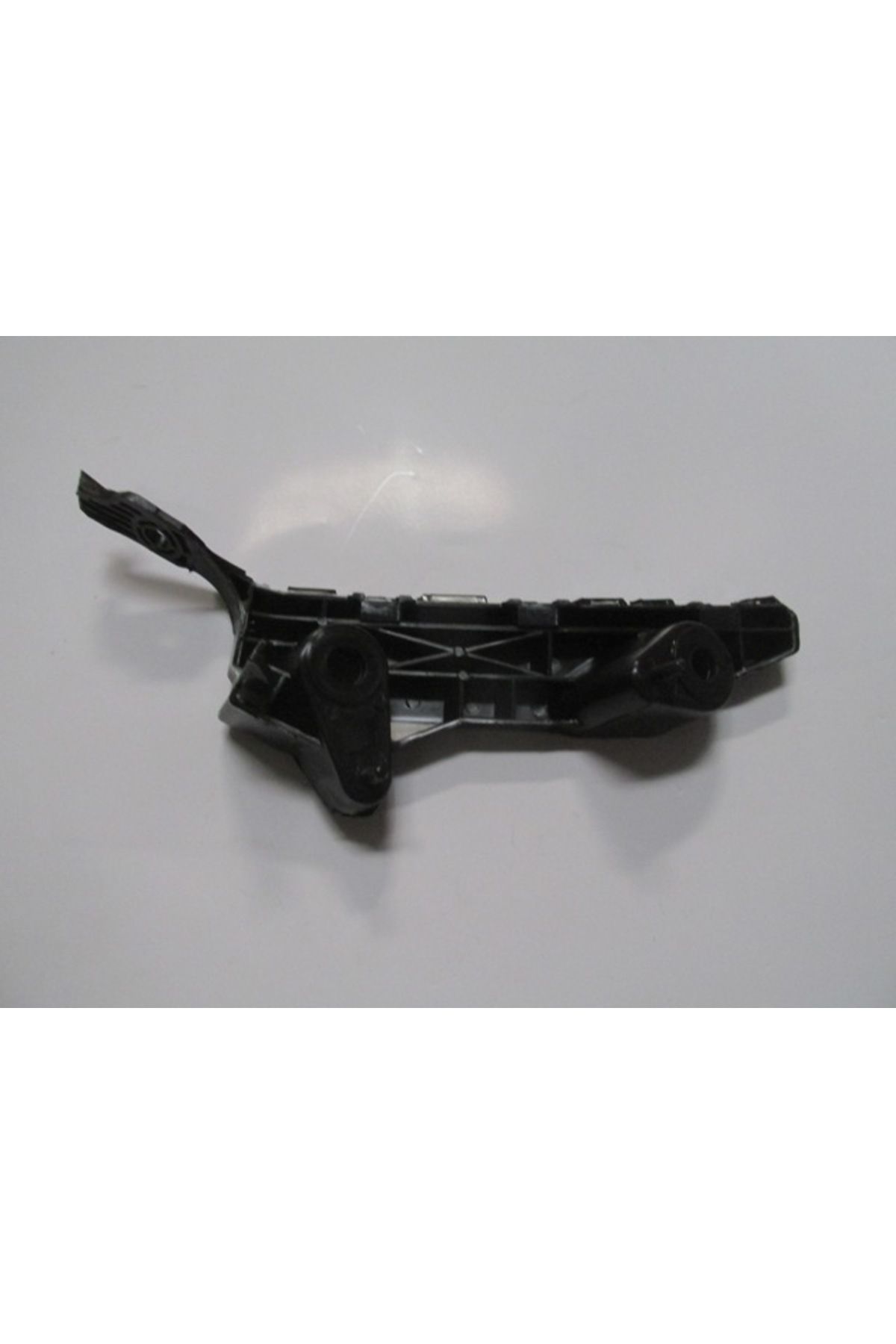Mazda 3 Sd/hb 14/16 Ön Tampon Braketi Sol (Plastik) (Tyg)