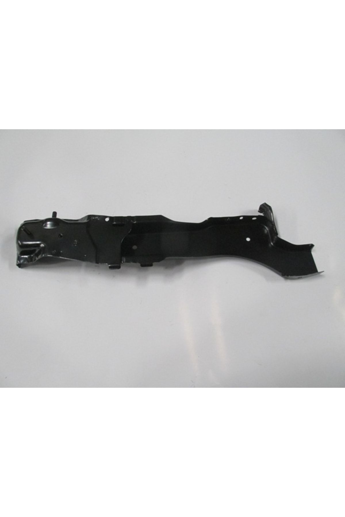 SUZUKI SWIFT- 05/11; ÖN PANEL YAN PARÇA SOL (TW)