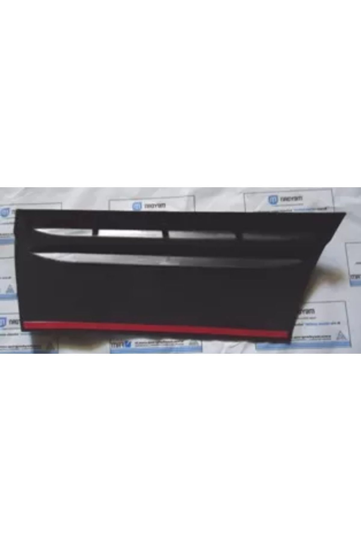 Cherokee- Grand- 99-05 Arka Kapı Bandı Sağ Astarlı-siyah-pütürsüz Oem No: 5015772ab Uyumlu 5304