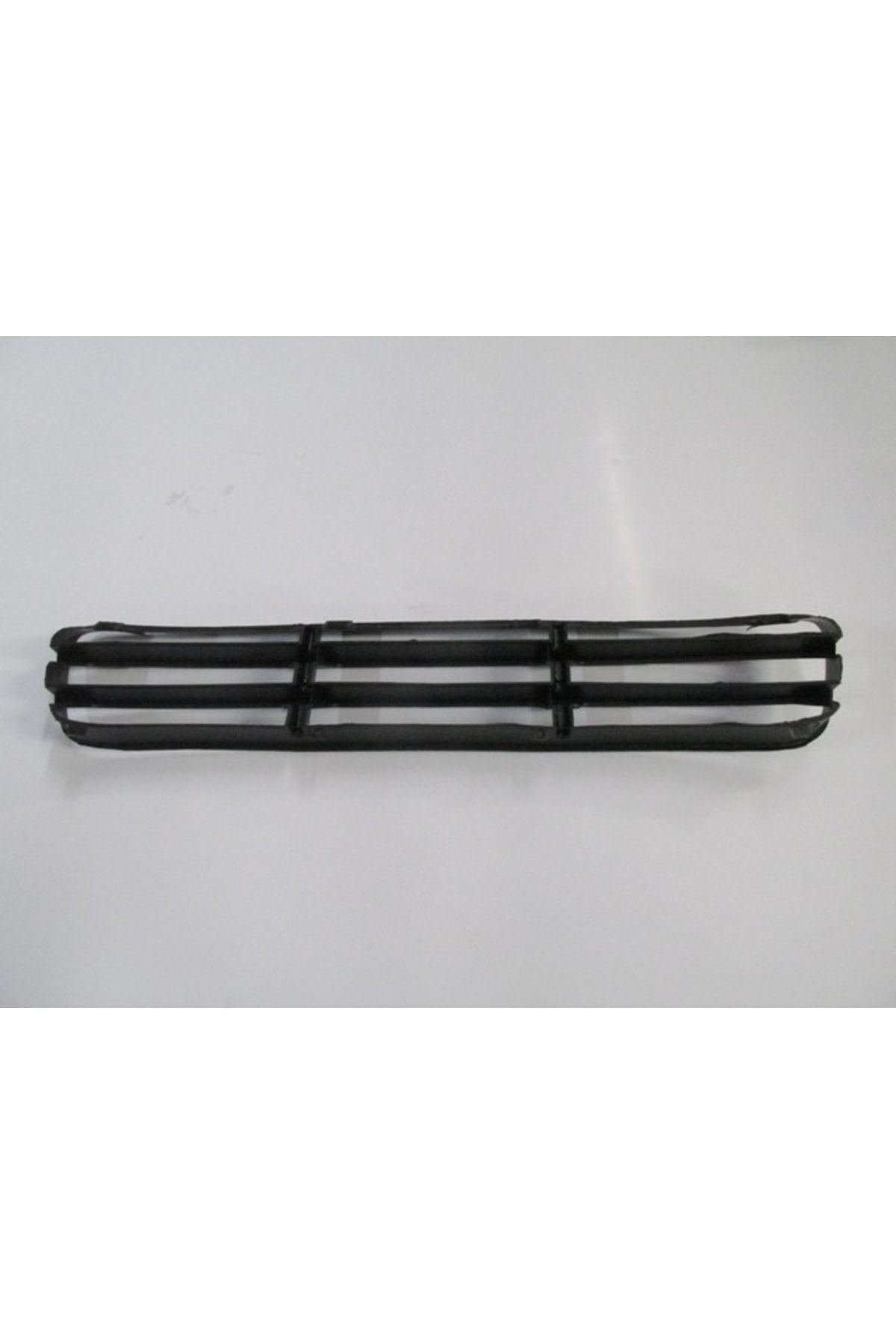 Bora- 99/05; Ön Tampon Panjuru Orta Siyah (TW) 1j5853677cb41