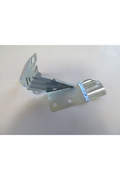 Peugeot 208- 12/20; Ön Çamurluk Braketi Sol 9802301280
