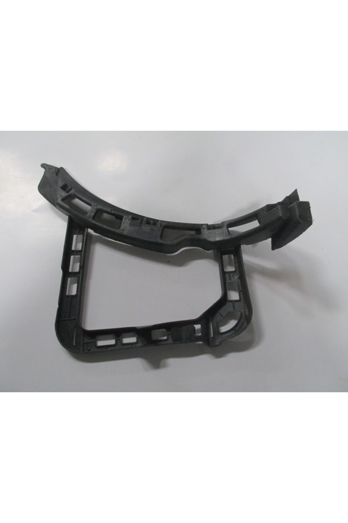 Volkswagen Passat B7 11/14 Arka Tampon Bağlantı Braketi Sol Alt Kısım (Tw)