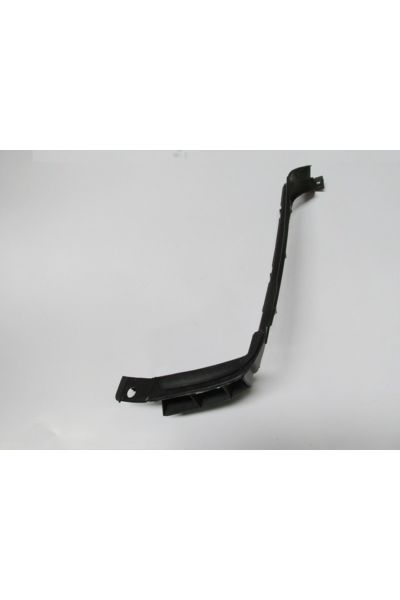 Volkswagen Bora 99/05 Arka Tampon İç Bağlantı Braketi Sağ (Yan Kulağa Takılan) (Bfn)