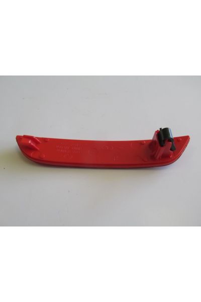 Renault Clio 4 Hb 13/16 Arka Tampon Reflektörü Sağ Kırmızı