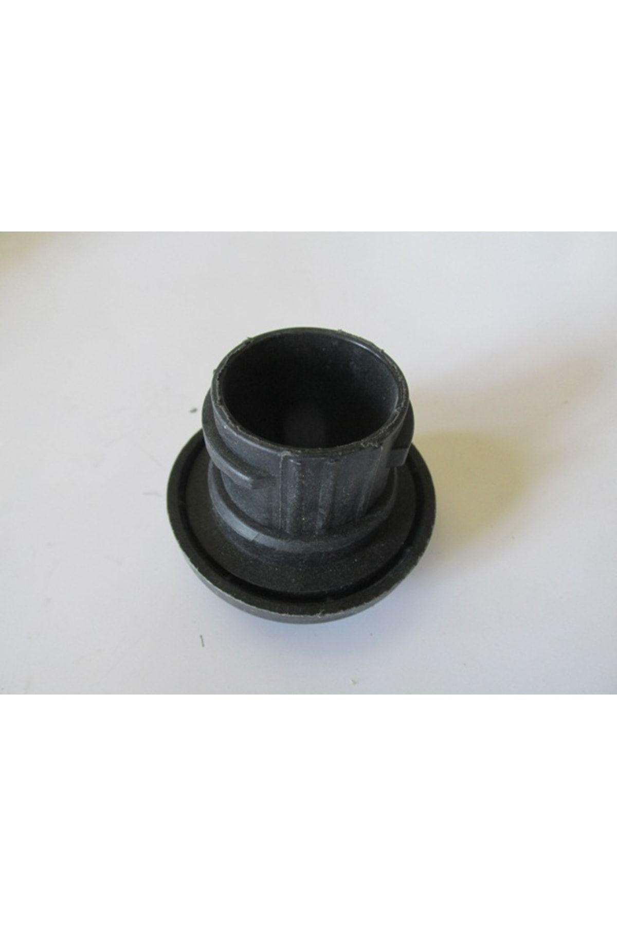 Ford Focus- Sd/hb- 05/07; Motor Yağ Kapağı 1,6 Tdcı Kısa Boğaz 1180.f9 Uyumlu