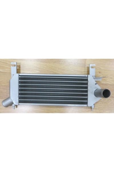 Nissan Pick Up Navara 06/14 İntercooler Hava Soğutma Radyatörü (Küçük Tip)