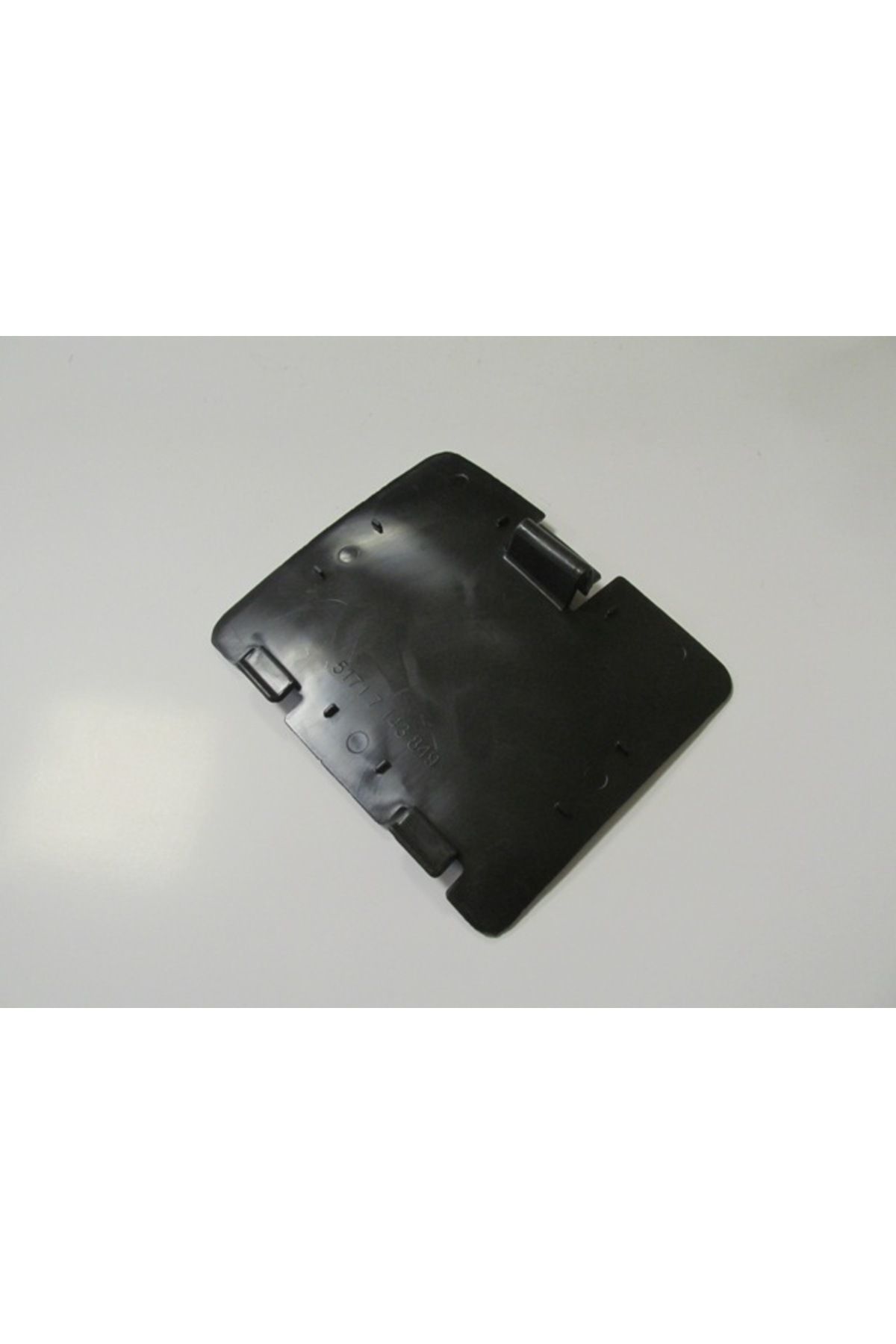 Bmw 3 Seri E90 05/09 Ön Çamurluk Davlumbazı Üst Kapağı Sağ/sol Aynı (Plastik Enjeksiyon)