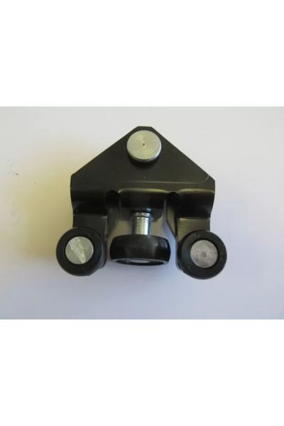 RENAULT MASTER- 1- 97/03; SÜRGÜLÜ KAPI ALT RAY BAĞLANTISI SAĞ