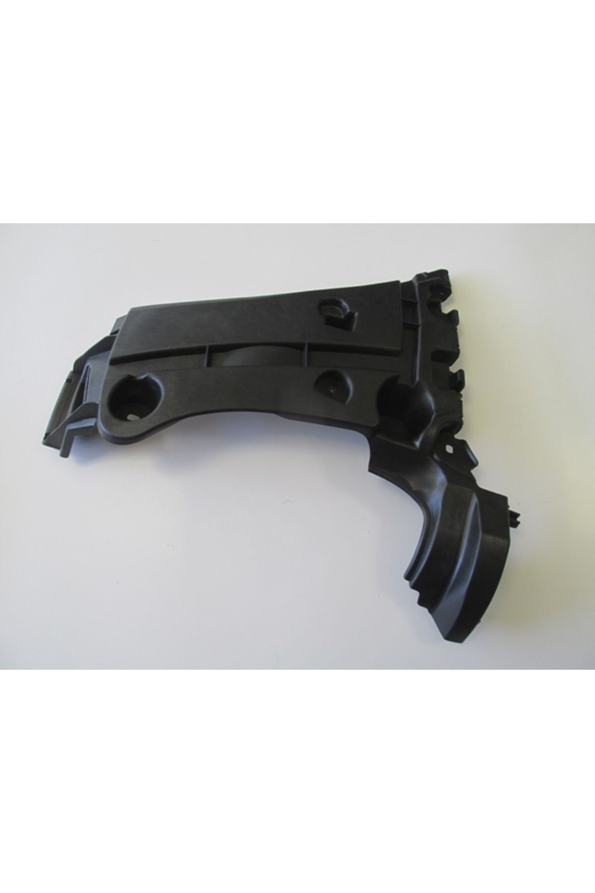 Mercedes Cıtan- W415- 12/13; Arka Tampon Iç Bağlantı Braketi Sol Plastik 7701478200