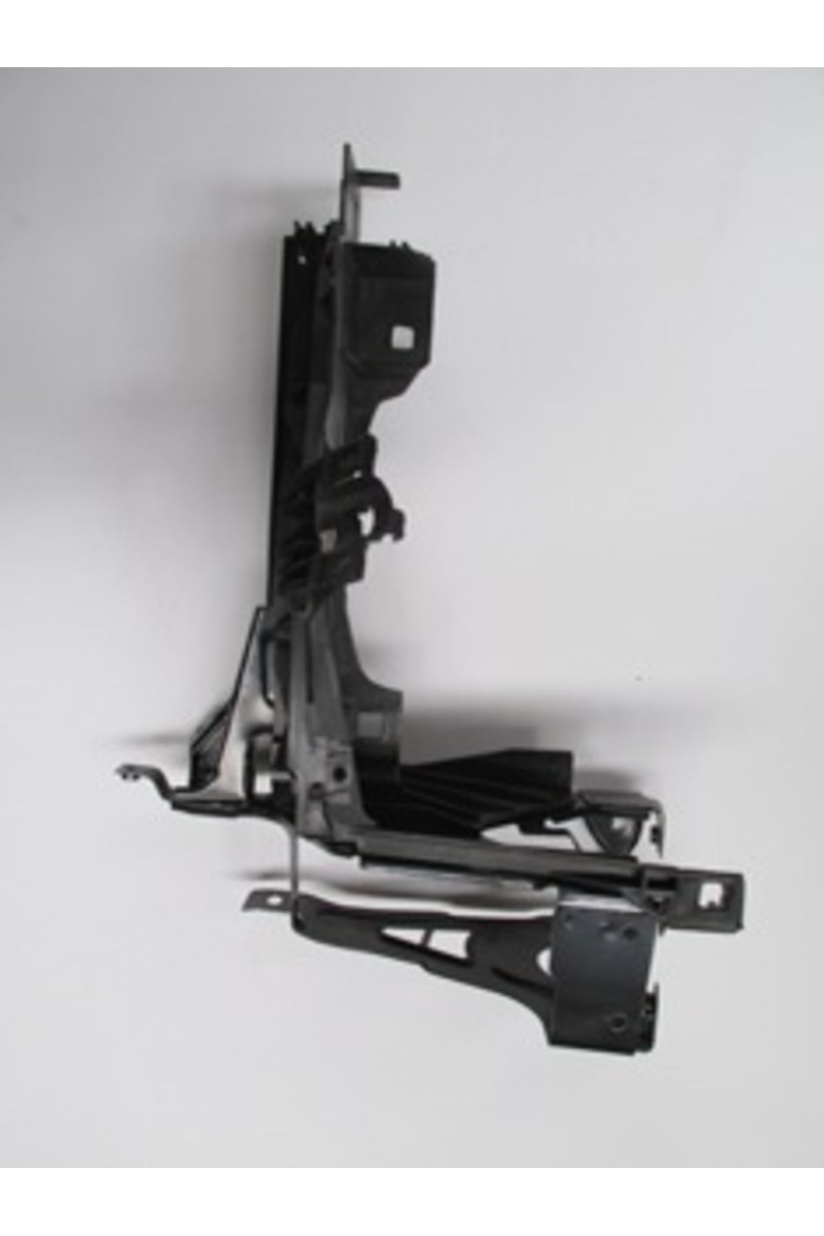 Bmw 5 Seri F10 10/16 Far Alt Bağlantı Braketi Sağ (Plastik Braketi İle Birlikte) (Tw)