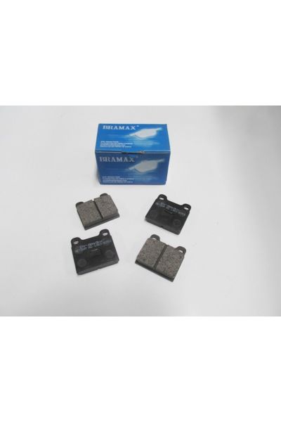 Volkswagen Passat B3 88/96 Ön Fren Balatası (Disk)(61,8x57x15)(bramax)