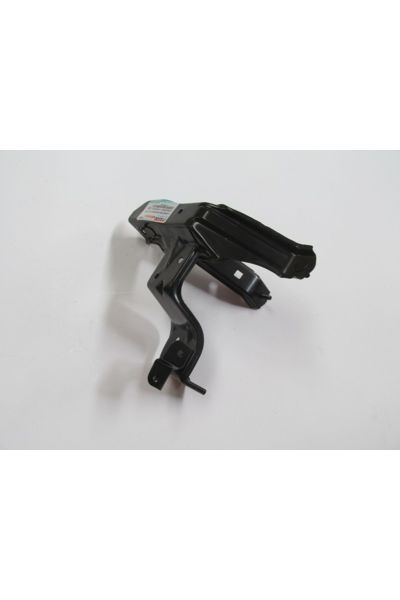Toyota Hilux Pick Up Ln145 D4d 02/05 Ön Çamurluk İç Bağlantı Braketi Sağ (Tw)