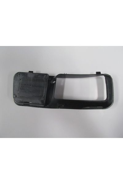 Volkswagen Polo- Classıc- 96/01; Sis Lamba Kapağı Sağ Siyah Sis Delikli 6k5853666