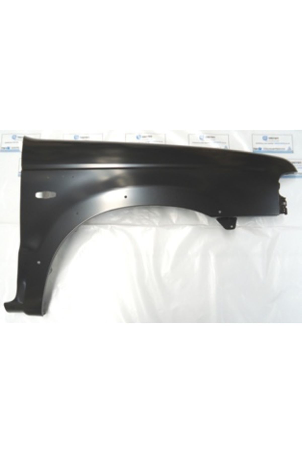 Ford Ranger- Pıck Up- 03/07; Ön Çamurluk Delikli Sağ (DODİK DELİKLİ) 4x4 (MY) (oem No: 2m34 16005 B
