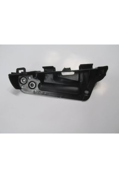 Renault Megane- 2- 03/09; Arka Tampon Iç Bağlantı Braketi Stop Altı Sağ (SEDAN) 8200176035