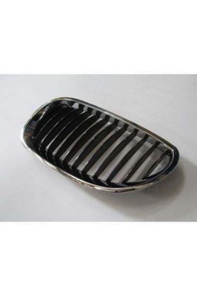 Bmw 5 Seri E60- 04/10 Uyumlu Ön Panjur Sol Nikelajlı Siyah 51137027061