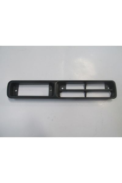 Nıssan pıck up d21 89/97 ön tampon panjuru sol (casp)
