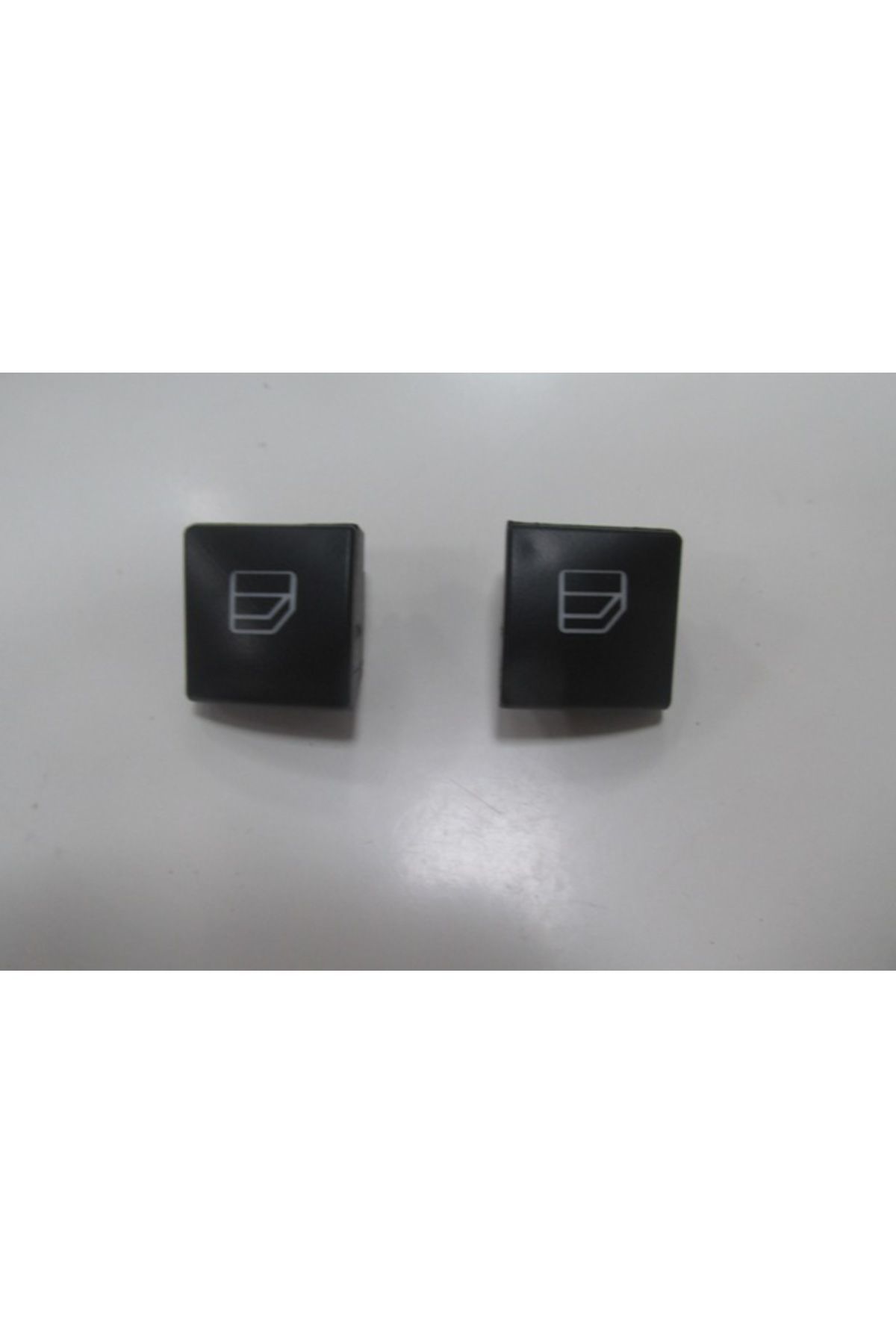 C CLASS- W204- 11/13; ÖN SOL KAPI SAĞ/SOL AÇMA DÜĞME BUTONU SET (2 PARÇA)