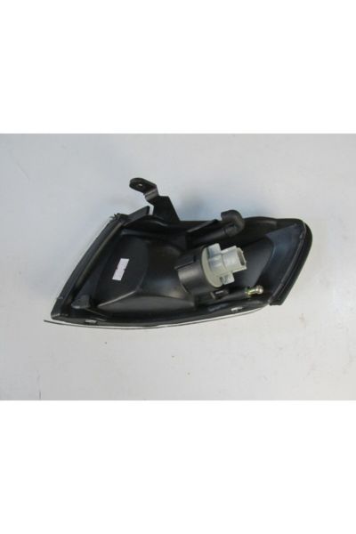 Mazda 626- Sd/hb- 98/00; Ön Sinyal Sağ (SİYAH ÇERÇEVELİ) (CASP) Ge4t-51-060c