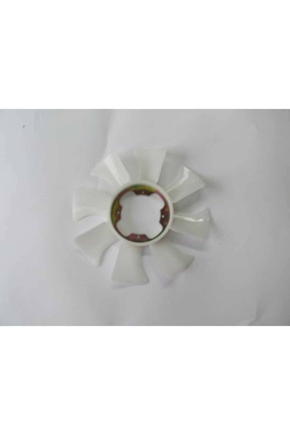 Nıssan Skystar-pıck Up-d22-97/02; Fan Kanadı Td25 2.5cc Küçük Termiğe Takılan)(8kanat 21060-43g00