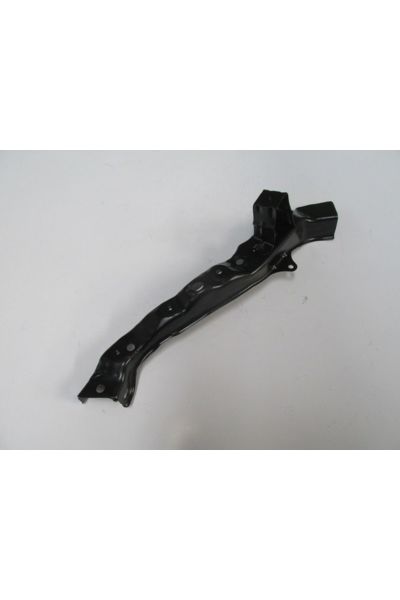 Toyota Auris 07/10 Ön Panel Üst Parça Sağ (Tyg)
