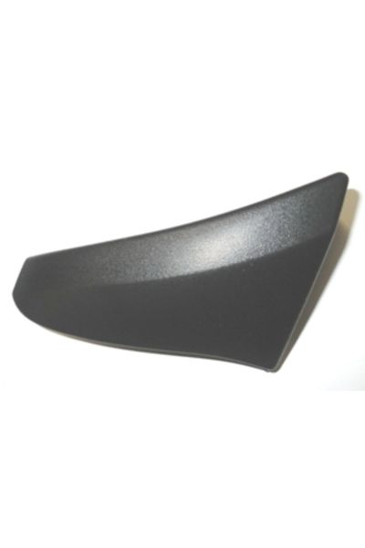 Suzuki Grand Vitara 98/02 Ön Tampon Yan Uç Plastiği Sağ (Köşe Uç Kısma Takılan) Siyah (Tyg)
