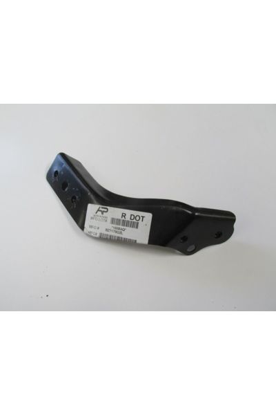 Mercedes C Class W204 07/11 Ön Tampon Demiri Braketi Sol (Tw)