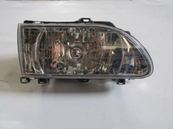 Kia Hi Besta Minibüs 97/99 Far Lambası Sağ (Bağlantı Plastiği İle Birlikte) (Şeffaf Cam) Fame