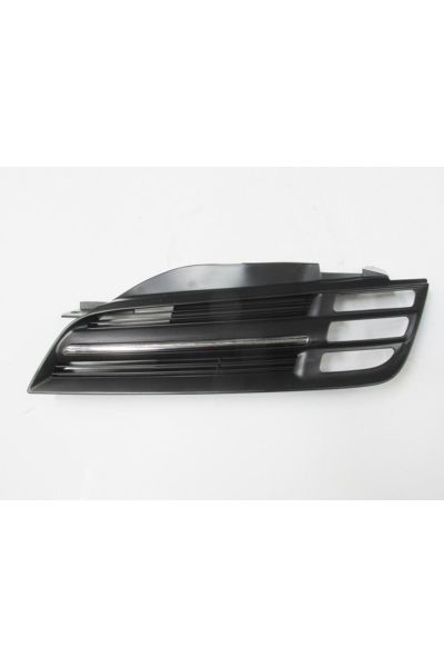 Nıssan Mıcra- K12- 03/06 Ön Panjur Sol Siyah (NİKELAJ KAPLAMALI) (3 SİNYALLİ TİP) 62330-ax600