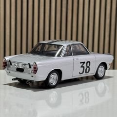 1:18 BMW 700 Rennsport 1960 Innsbruck Hans Stuck - Autoart