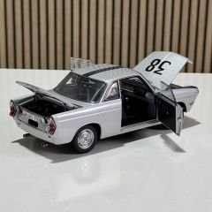 1:18 BMW 700 Rennsport 1960 Innsbruck Hans Stuck - Autoart