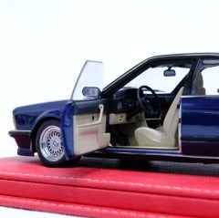 1:18 BMW M 635 CSI Royal Blue Met 1983 E24 - Autoart