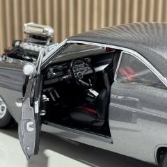 1:18 Ford Fairlane Street Machine 1967 - GMP