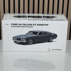 1:18 Ford XA Falcon GT Hardtop Plain Body Black - Autoart