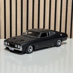 1:18 Ford XA Falcon GT Hardtop Plain Body Black - Autoart