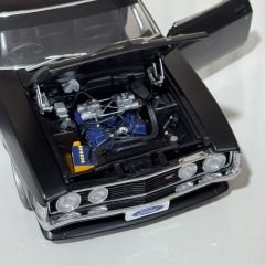 1:18 Ford XA Falcon GT Hardtop Plain Body Black - Autoart