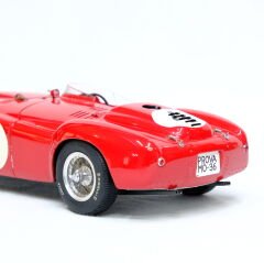 1:18 Ferrari 375 Plus 5.0L V12 Winner 1954 Le Mans - BBR Models