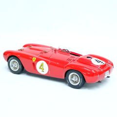 1:18 Ferrari 375 Plus 5.0L V12 Winner 1954 Le Mans - BBR Models