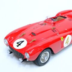 1:18 Ferrari 375 Plus 5.0L V12 Winner 1954 Le Mans - BBR Models