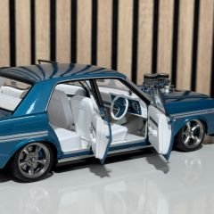 1:18 Ford XY Falcon GTHO Street Machine Metallic Blue - Autoart