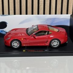 1:18 Ferrari 599 GTB Fiorano 2007 Red - Hot Wheels Elite
