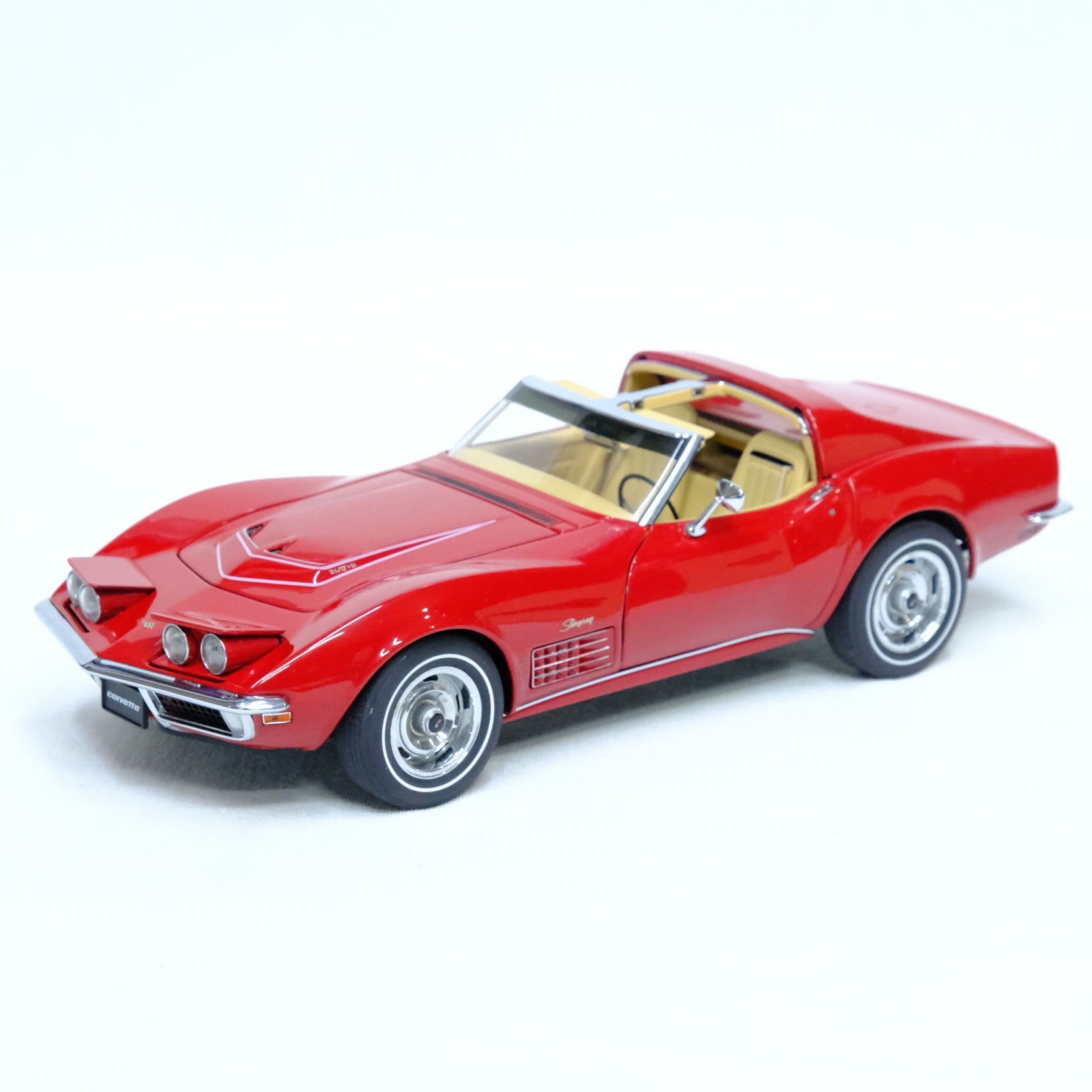 1:18 Chevrolet Corvette C3 Monza Red 1970 - Autoart