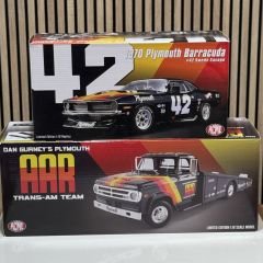 1:18 Dan Gurney's Plymouth Set Barracuda+Dodge D300 - ACME